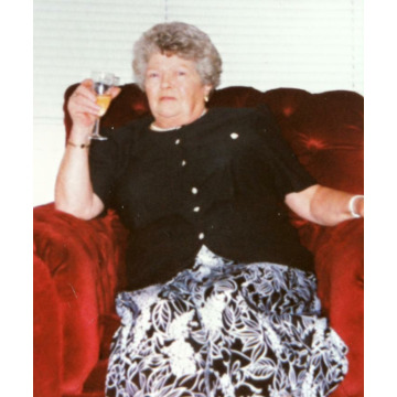 Photo of MARY REYNOLDS