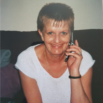 Notice Gallery for EVELYN McGOWAN