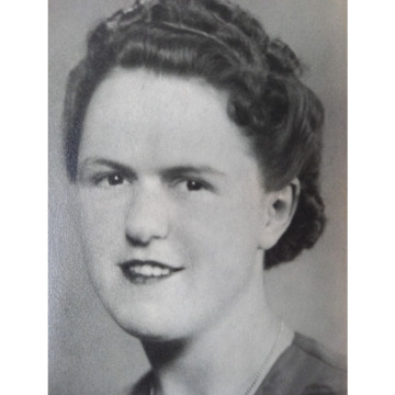 Photo for notice Esme May COUCH