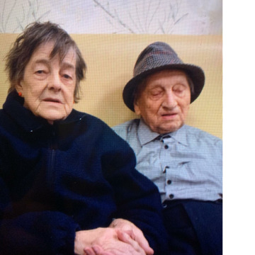 Notice Gallery for Leslie WELLS