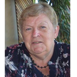 Photo of Gill WEATHERER
