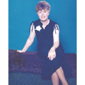 Photo of Moira BELL