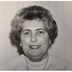 Photo of Lilian Joan SIMMONS