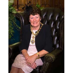 Notice Gallery for Elaine Jean DUTTON