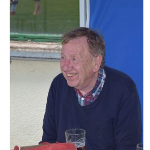Photo of Howard MILLS