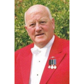 Photo of Gordon Horace GRAY