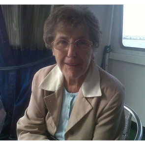 Photo of Maureen ROBERTS