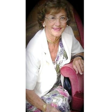 Photo of Sheila HOOD