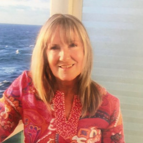 Photo of Joan HIGGINS