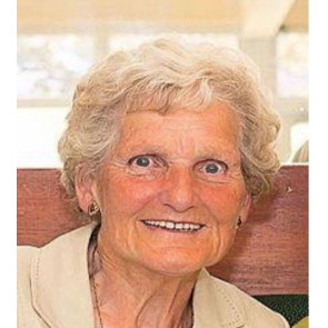 Photo of Myra MacDONALD