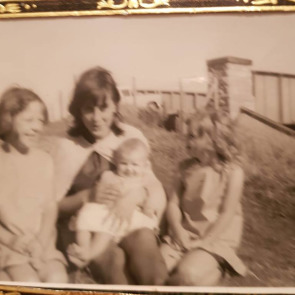 Photo of Brenda Yvonne KELLY