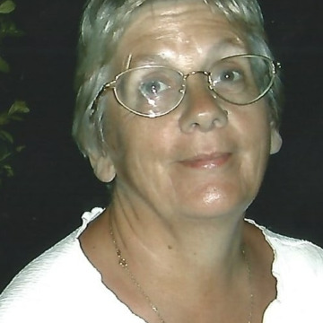 Notice Gallery for Elizabeth Dorothy LEWIS