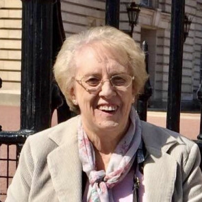 Photo of Maureen HYDE