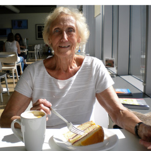Notice Gallery for Ann Elizabeth COLLINS