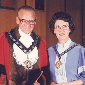 Photo of Beryl FROST