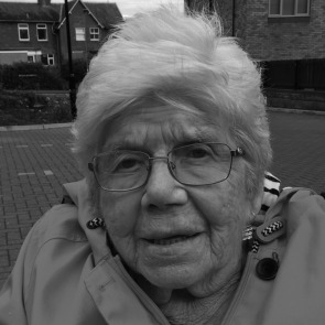 Photo of Georgina BINNS