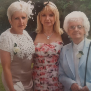 Notice Gallery for Ellen Eileen CONSIDINE