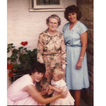 Notice Gallery for HELEN WILSON