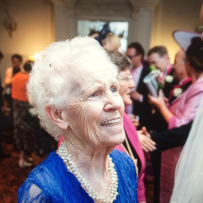 Notice Gallery for MARY BELL