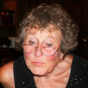 Photo of Janice Mary CAWTHORN