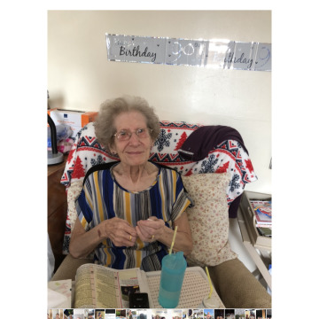 Photo of Doreen CHESHIRE