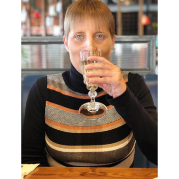 Photo of Louise Dawn MORTLOCK