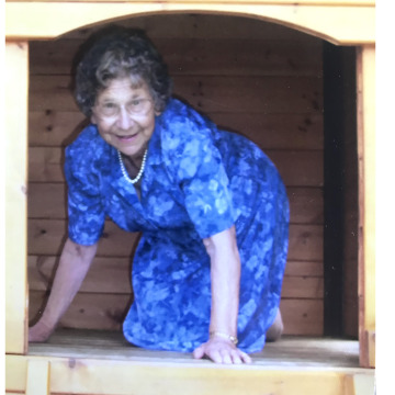 Photo of Audrey Lilian HILL