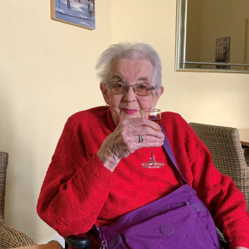 Notice Gallery for Christine TURNER