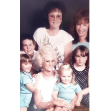 Photo for notice LINDA SANDERSON