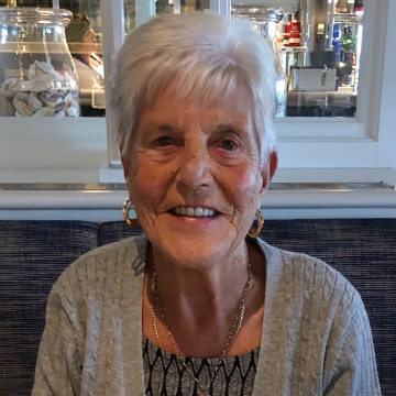 Photo of PAULINE CALLENDER