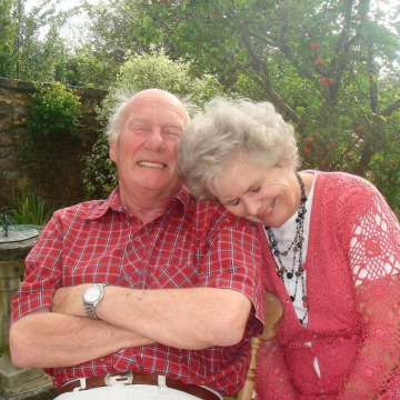 Photo of Eileen & Tony STEPHENSON