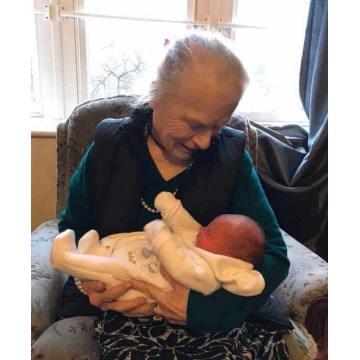 Notice Gallery for Elora Diana Joyce DAVIES