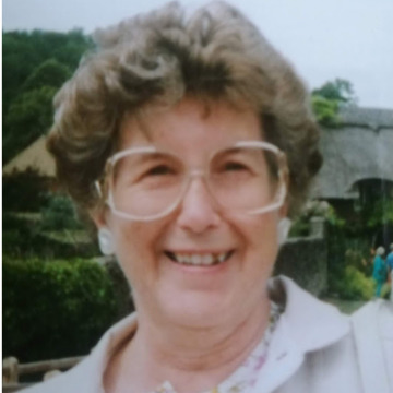 Photo of Lorna ELLIOTT