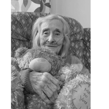 Notice Gallery for Betty HAMILTON