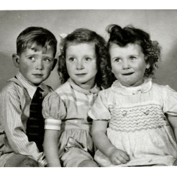 Notice Gallery for Lorraine Megan PARKINSON (NEE TIDSWELL)