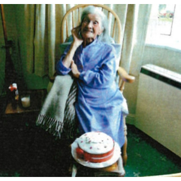 Photo of Joyce SEVERN