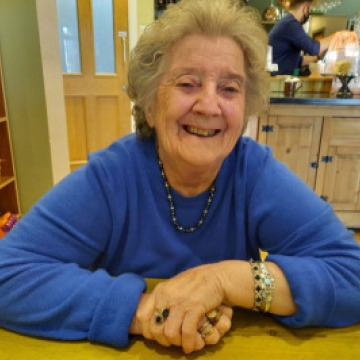 Notice Gallery for FRANCES LOWE