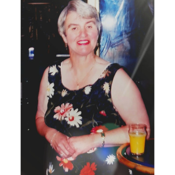 Photo of Jennifer Christine KIND