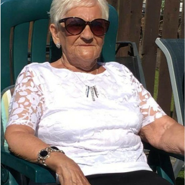 Photo of ELIZABETH GRAY