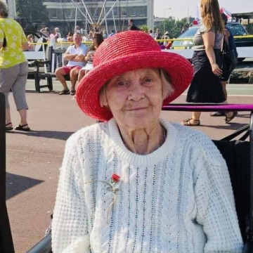Photo of Eileen Rosa LUKINS