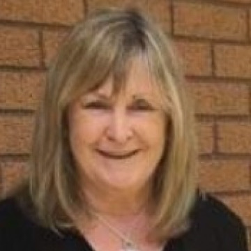Photo of Glynis DUKE
