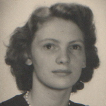 Photo of Doreen WAINWRIGHT