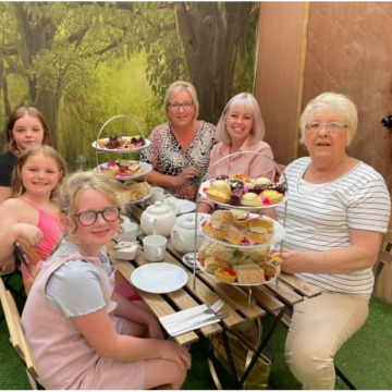 Notice Gallery for Jean LAKE