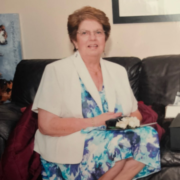 Photo of Linda NORTH