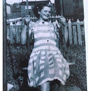 Notice Gallery for Mary Paterson CHAMBERS