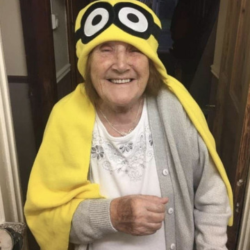 Photo of Iris Maud SANDFORD