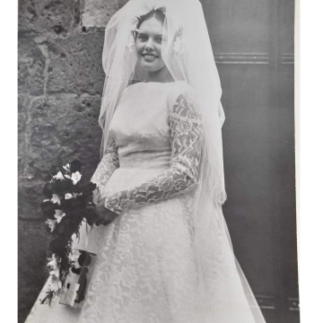 Photo of Annette Eva ROBERTS