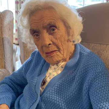 Photo of Joyce BERESFORD