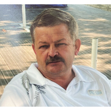 Photo of Brian BATES