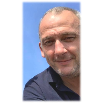 Photo of RICHARD NORTON LEWIS.